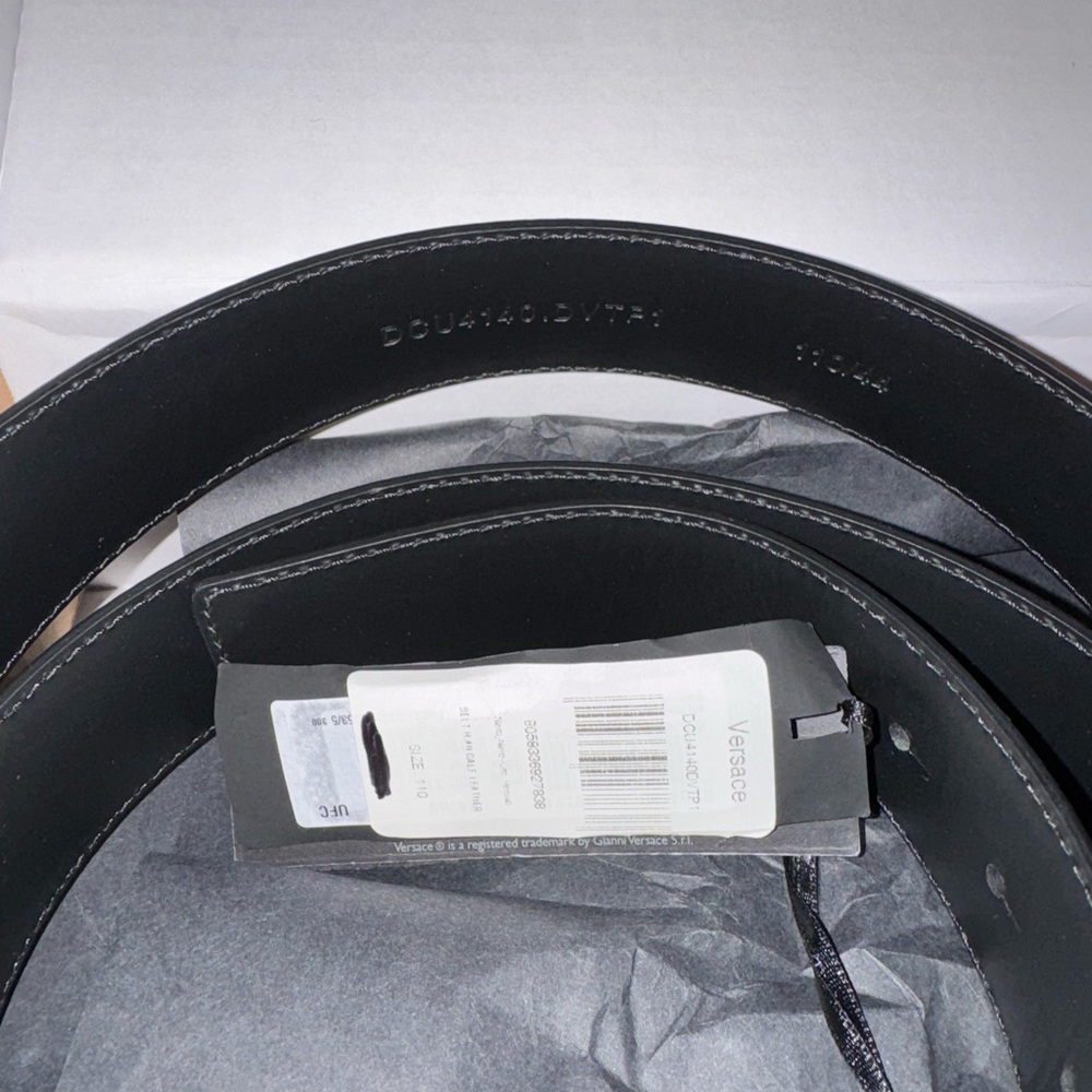 Versace La Medusa Black Belt with Medusa Buckle - Picture 3 of 5